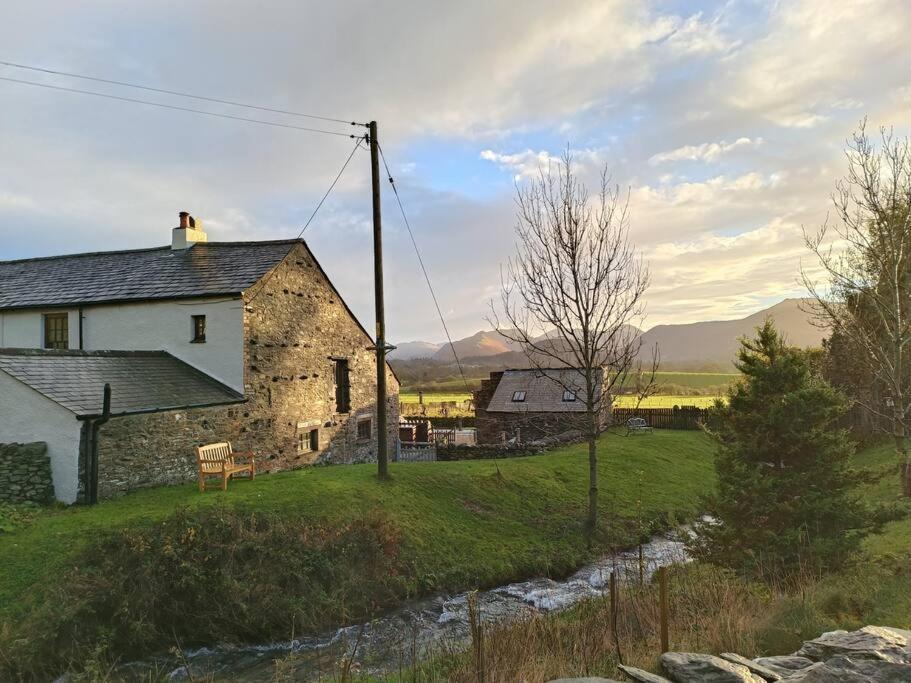 The Hayloft. Entire Barn Conversion Near Keswick Applethwaite Екстериор снимка